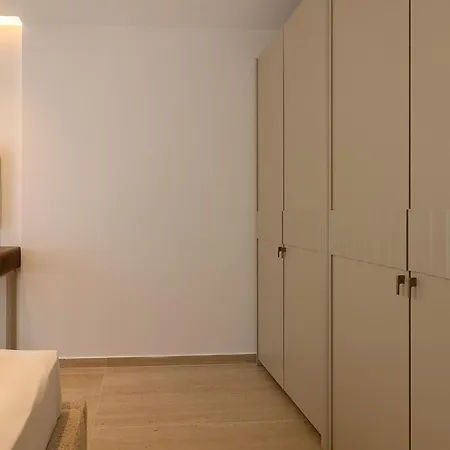 شقة Tilosofi Luxury ساراندا