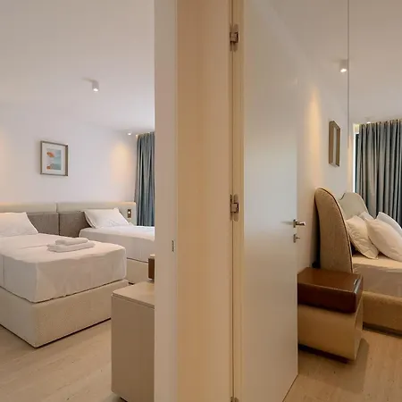 Tilosofi Luxury شقة *