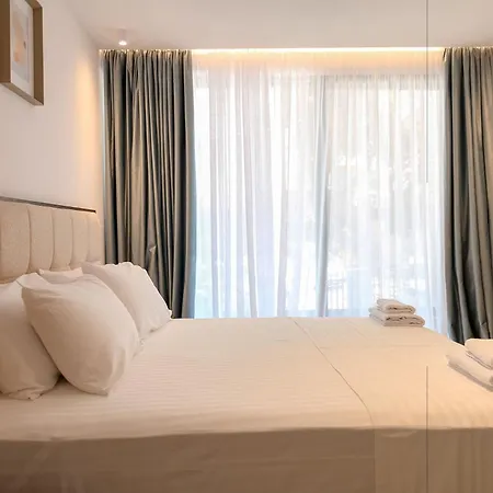Tilosofi Luxury 아파트