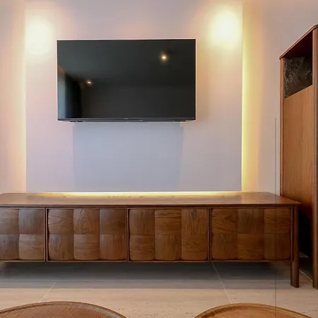 Tilosofi Luxury